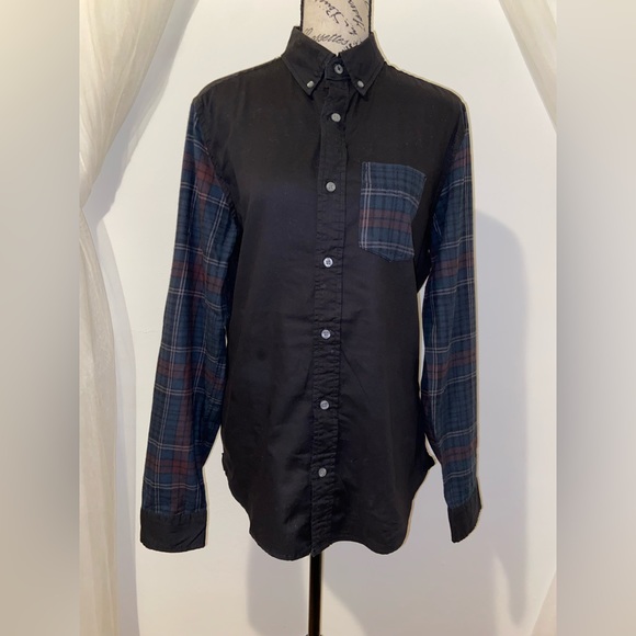 Aéropostale Men’s Long Sleeve Button Down Shirt - Picture 2 of 5